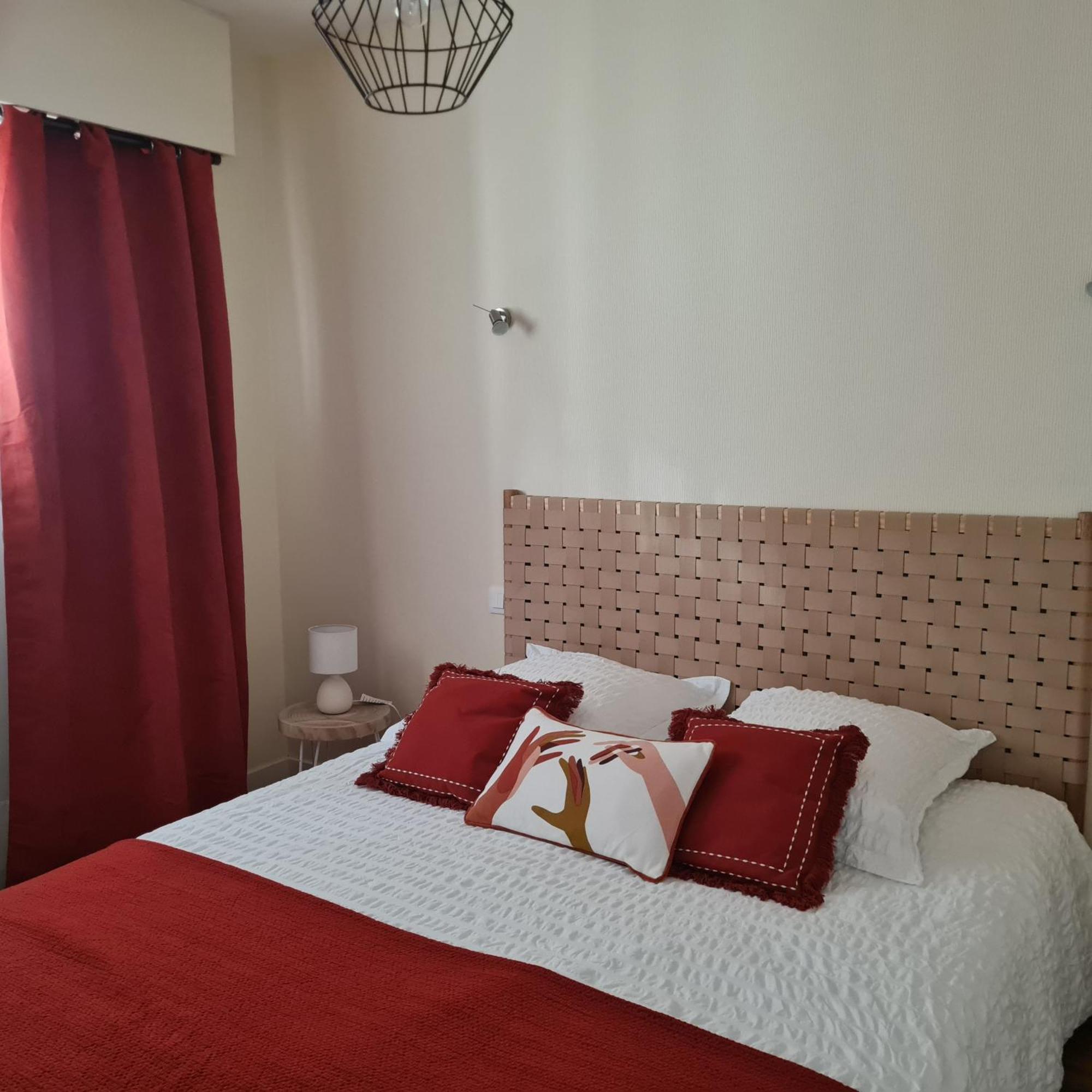 Appartement Escale Roz Pleine Vue Sur Le Port Перос-Гирек Екстериор снимка